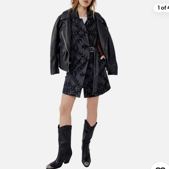 Free People Nordic Clash Geometric Print Denim Wrap Vest. Size Medium - Picture 2 of 12